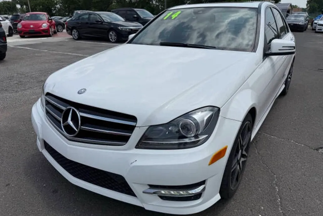 2014 Mercedes Benz C 250 photo 1