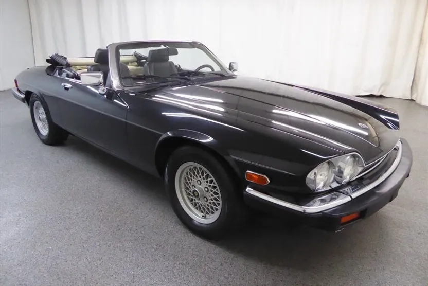 1989 Jaguar XJS photo 1