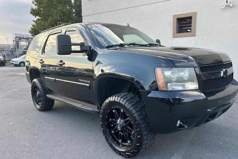 2007 Chevrolet Tahoe LS photo 1