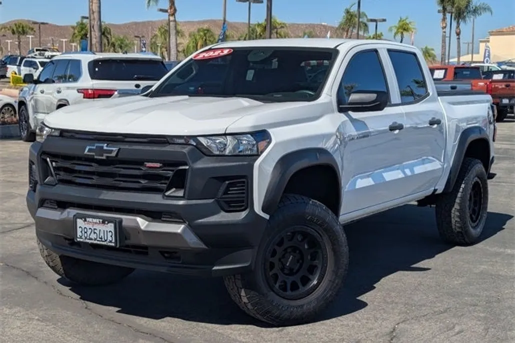 2023 Chevrolet Colorado Trail Boss photo 1