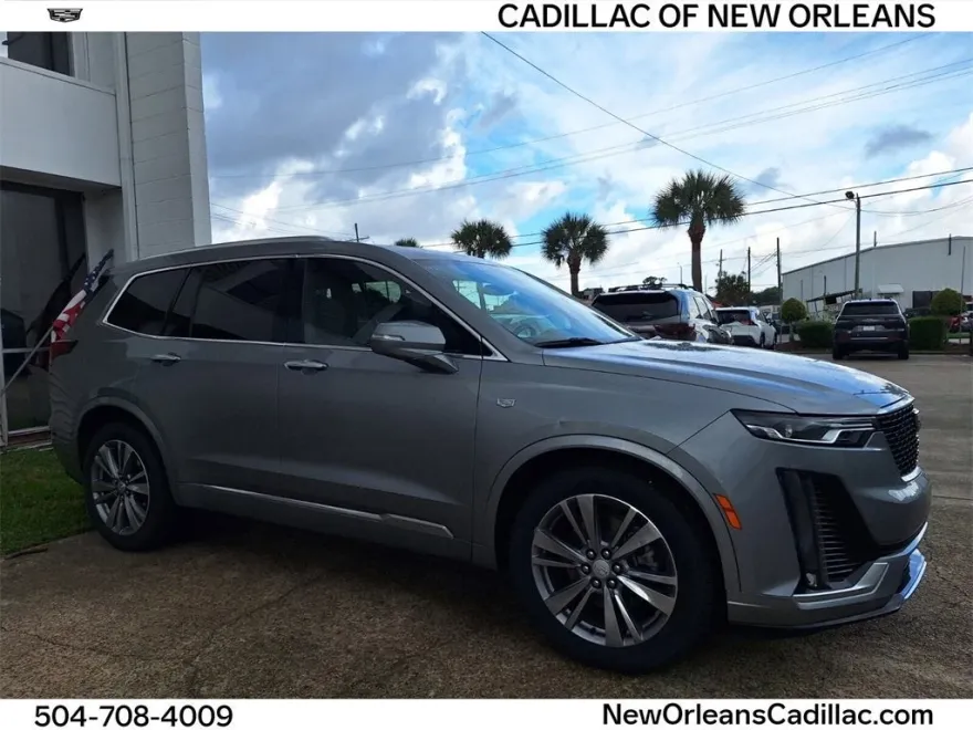 2024 Cadillac XT6 Premium Luxury photo 1