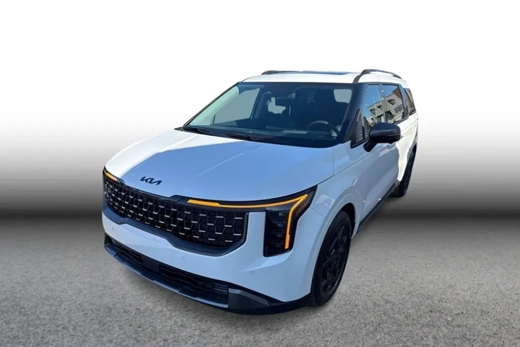 2026 Kia Carnival SX Prestige photo 1