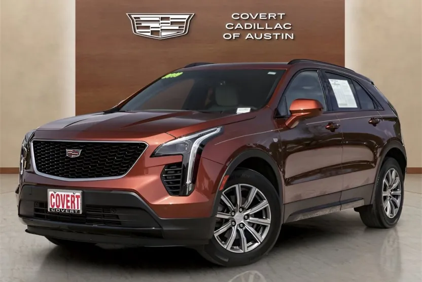 2019 Cadillac XT4 Sport photo 1