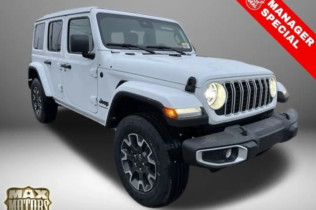 2025 Jeep Wrangler Sahara photo 1