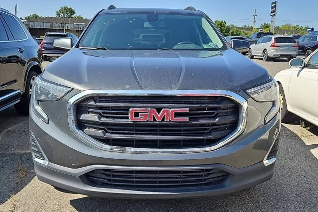 2020 Gmc Terrain SLE photo 1