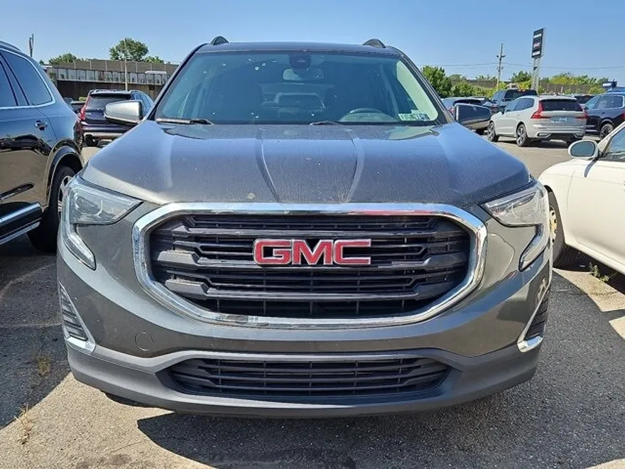 2020 Gmc Terrain SLE photo 1