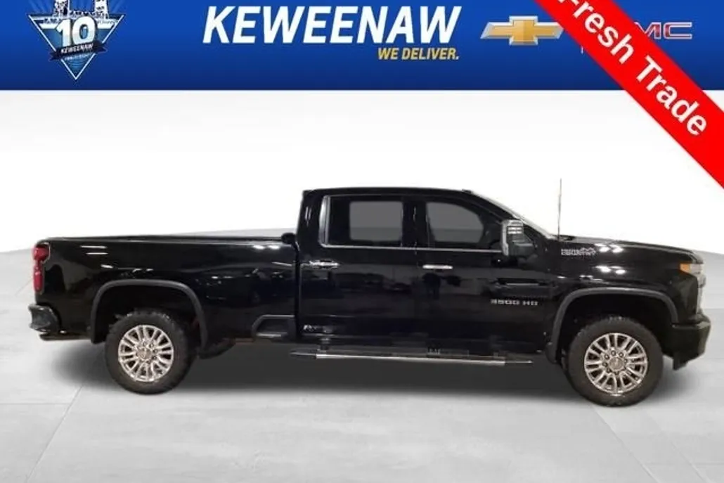 2022 Chevrolet Silverado 3500HD High Country photo 1