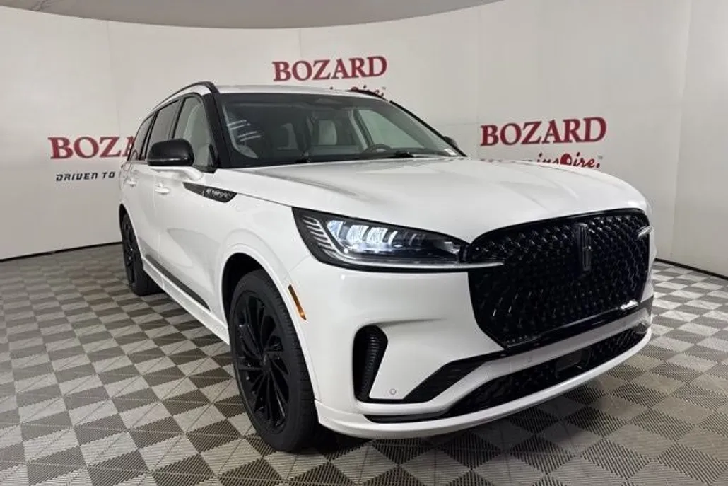 2025 Lincoln Aviator Reserve photo 1