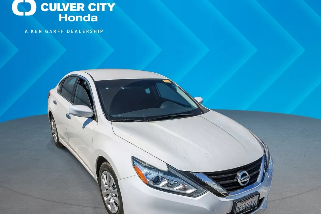 2018 Nissan Altima 2.5 S photo 1