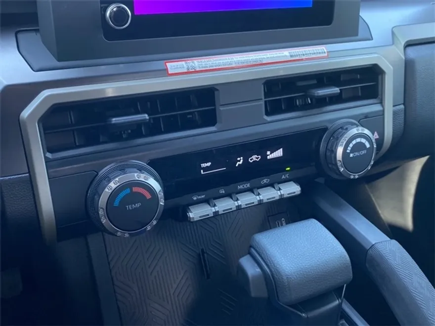 2025 Toyota Tacoma SR5 4x4 Double Cab photo 1