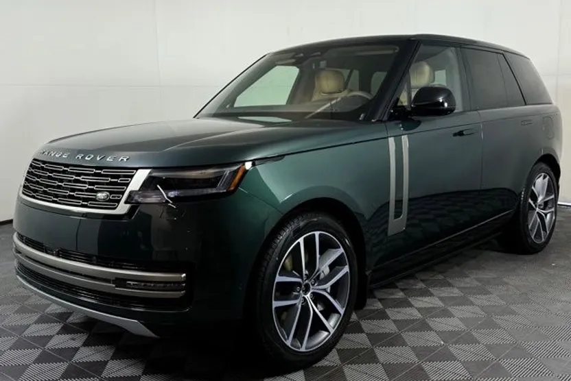 2025 Land Rover Range Rover SE photo 1