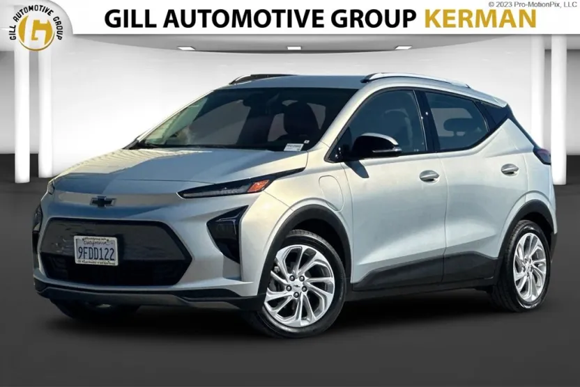 2023 Chevrolet Bolt EUV photo 1