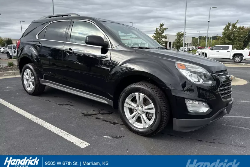 2016 Chevrolet Equinox LT photo 1