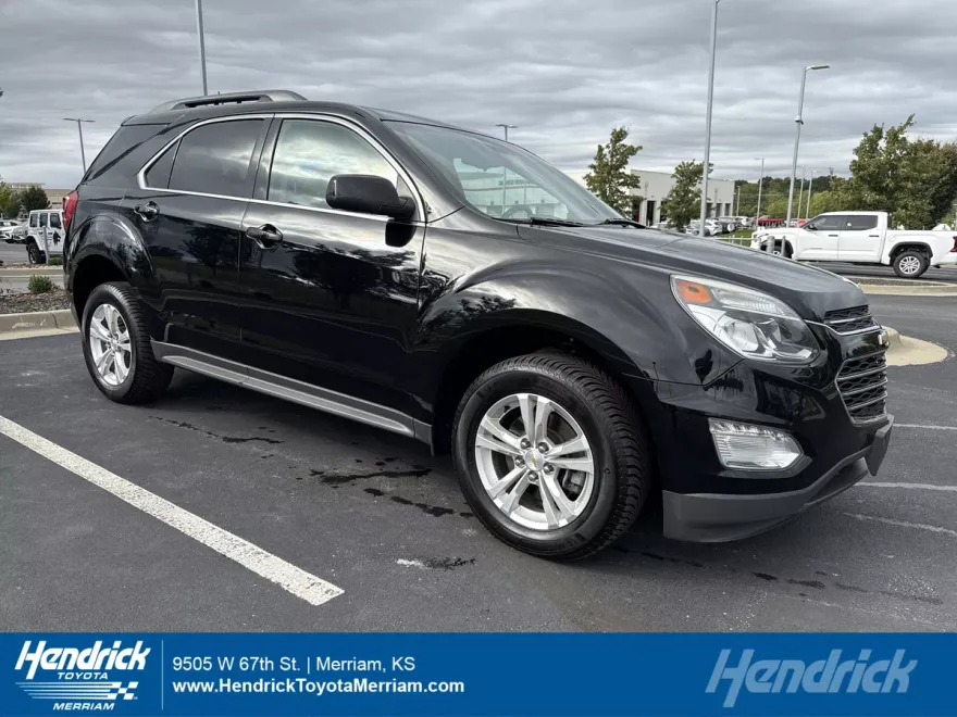 2016 Chevrolet Equinox LT photo 1
