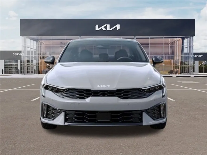2025 Kia K5 GT-Line photo 1