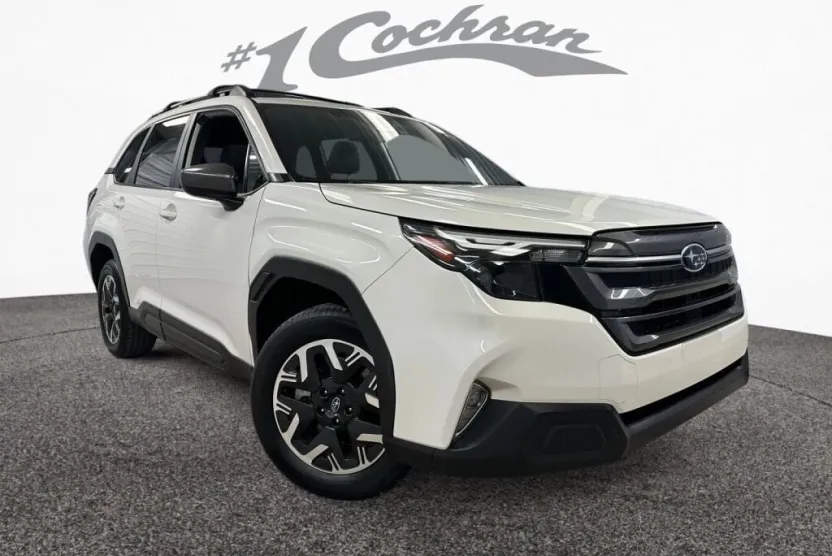2025 Subaru Forester Premium photo 1