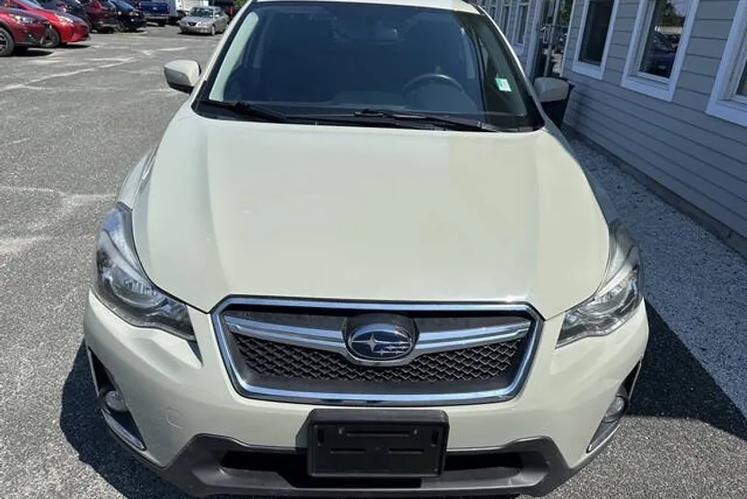 2017 Subaru Crosstrek Premium photo 1