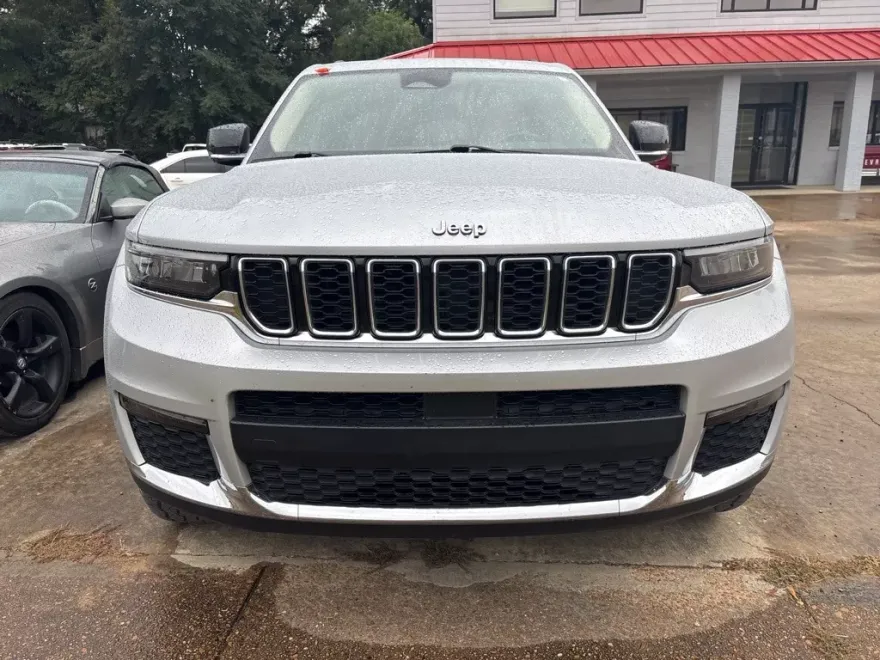 2021 Jeep Grand Cherokee Limited photo 1