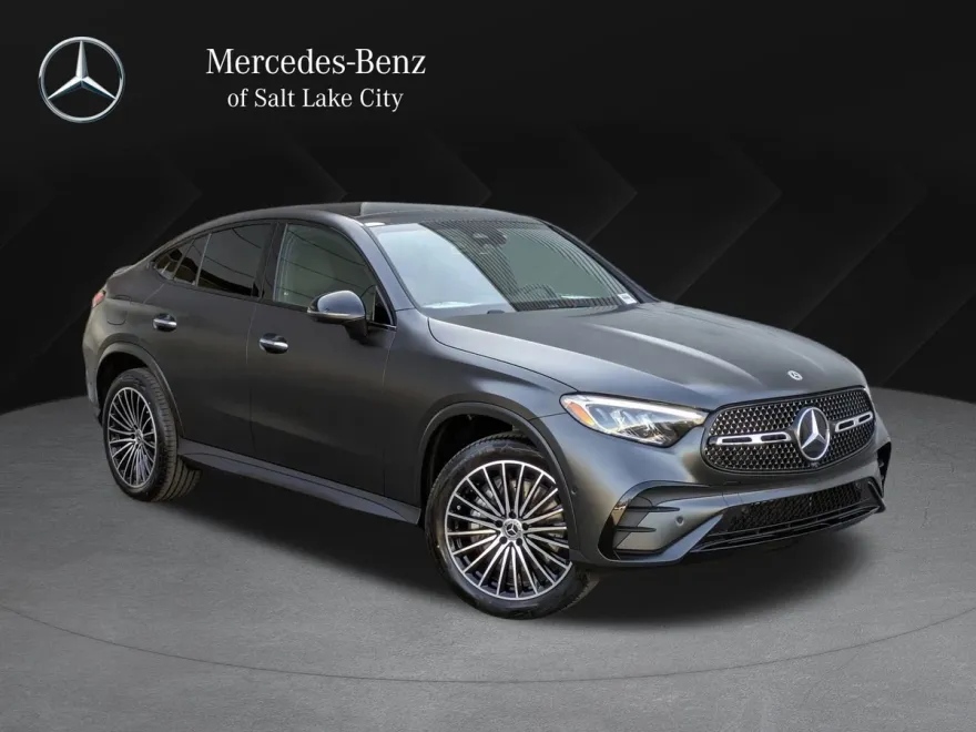 2025 Mercedes Benz GLC 300 4MATIC photo 1