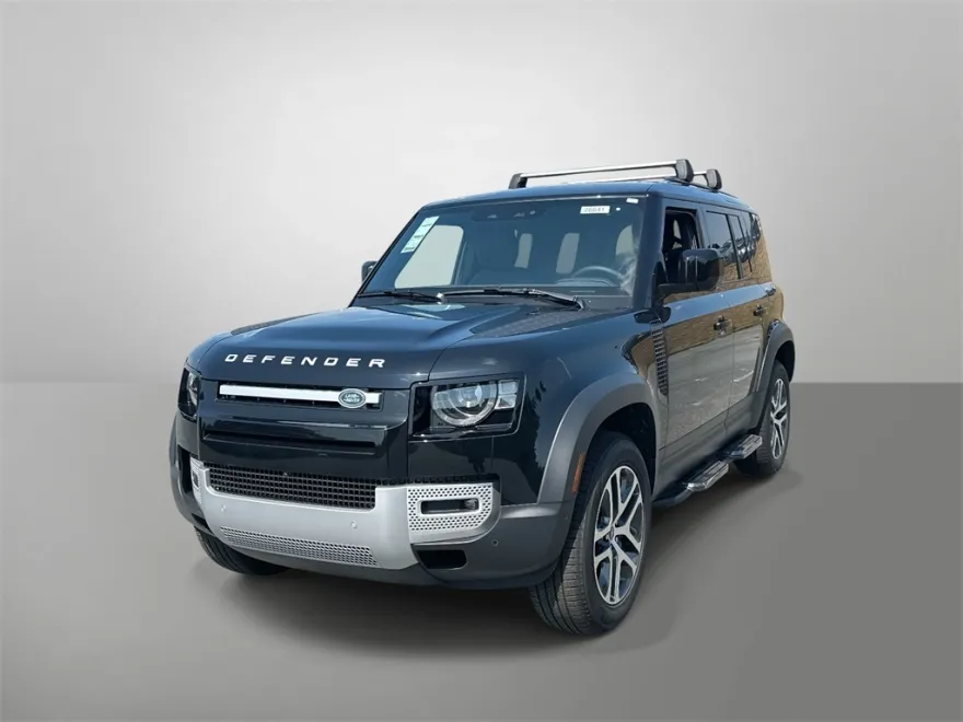 2025 Land Rover Defender 110 S photo 1