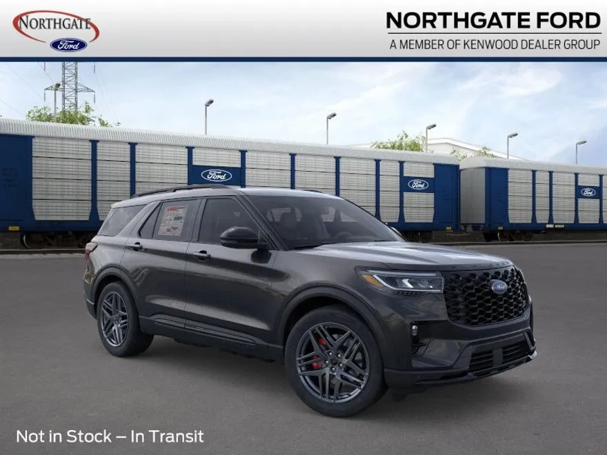 2025 Ford Explorer ST photo 1