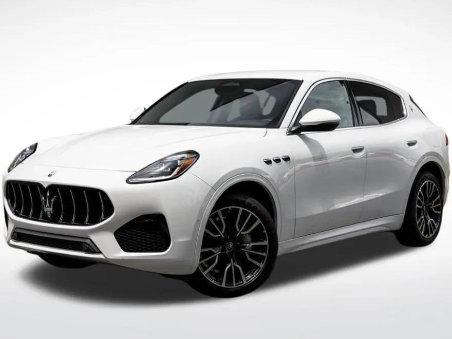 2025 Maserati Grecale photo 1