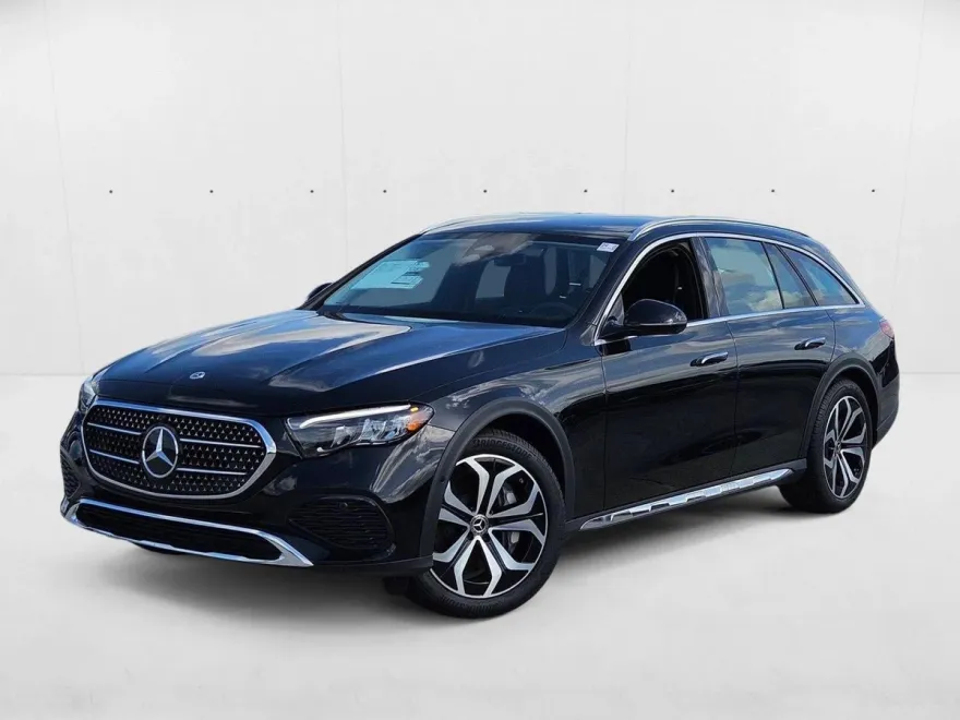 2025 Mercedes Benz E 450 4MATIC All-Terrain Wagon photo 1