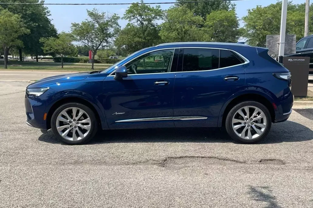 2023 Buick Envision Avenir photo 1