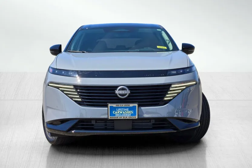 2025 Nissan Murano Platinum photo 1