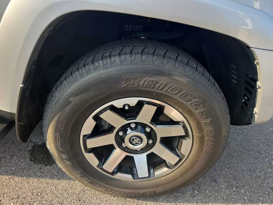 2022 Toyota 4Runner TRD Premium photo 1