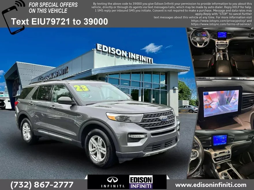 2023 Ford Explorer XLT photo 1