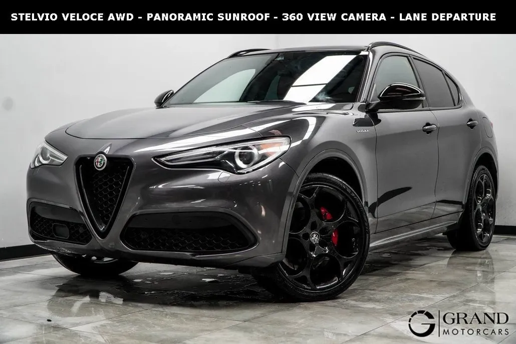 2022 Alfa Romeo Stelvio Ti Sport photo 1