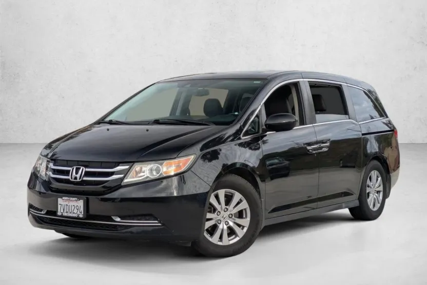 2016 Honda Odyssey EX-L photo 1