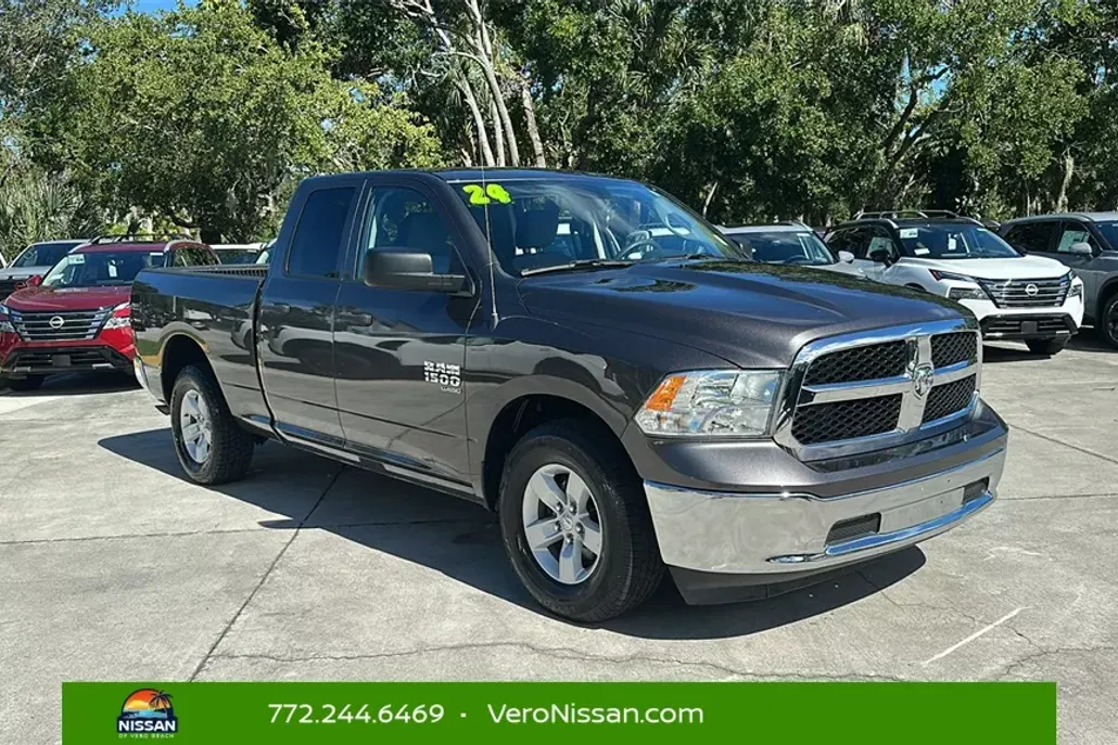 2024 Ram 1500 Classic SLT photo 1