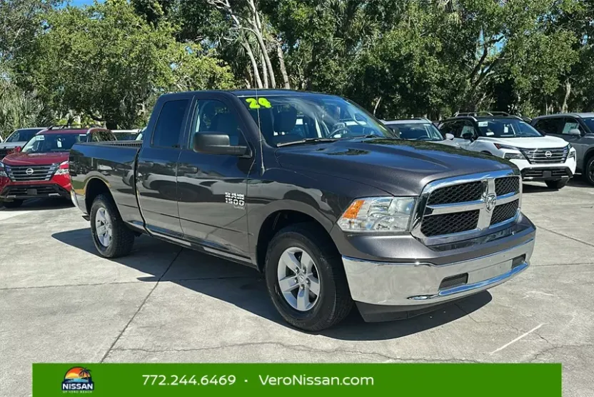 2024 Ram 1500 Classic SLT photo 1