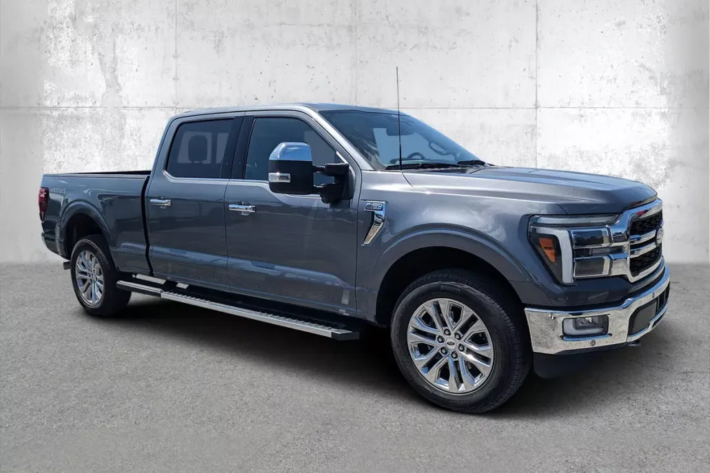 2024 Ford F-150 Lariat photo 1
