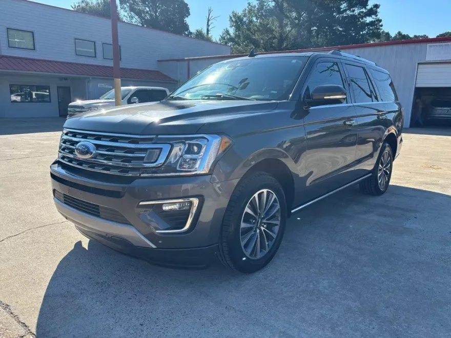 2021 Ford Expedition Limited photo 1