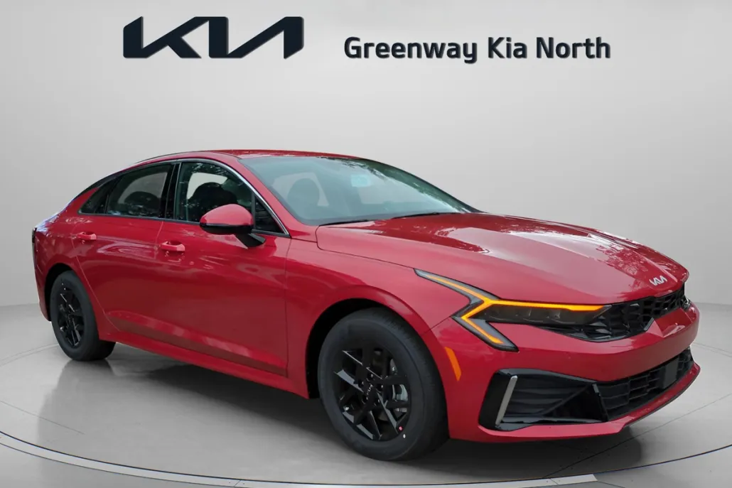 2025 Kia K5 LXS photo 1
