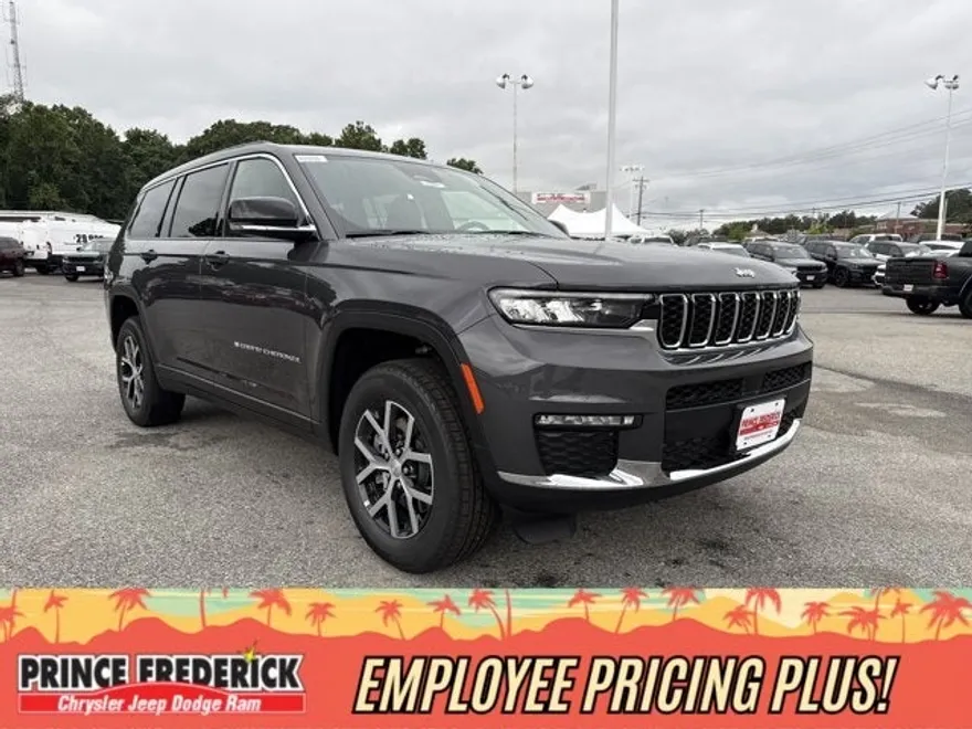 2025 Jeep Grand Cherokee Limited photo 1