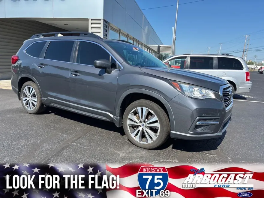 2020 Subaru Ascent Premium photo 1