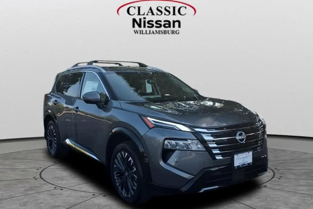 2026 Nissan Rogue Platinum photo 1