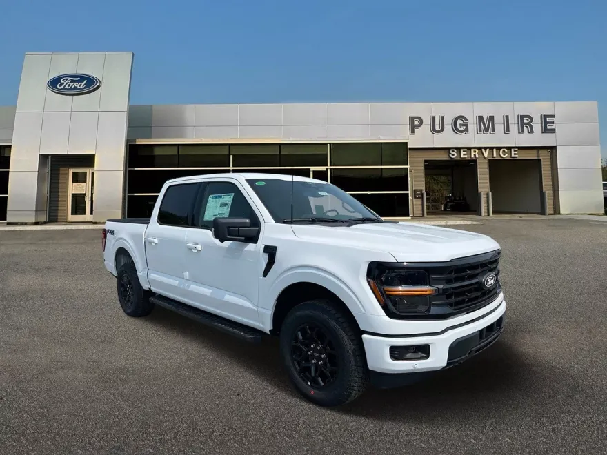 2025 Ford F-150 XLT photo 1