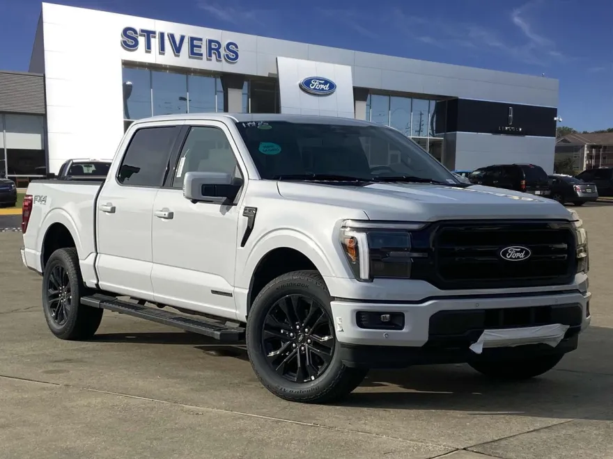 2025 Ford F-150 Lariat photo 1