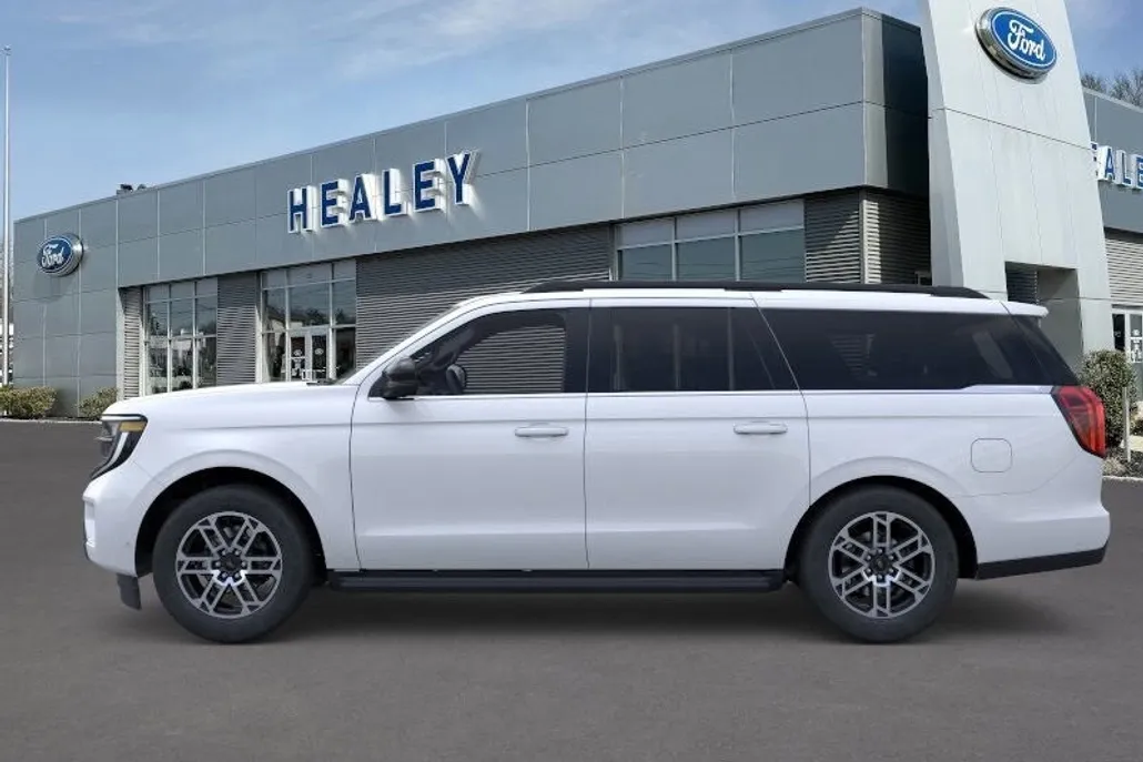 2025 Ford Expedition MAX photo 1