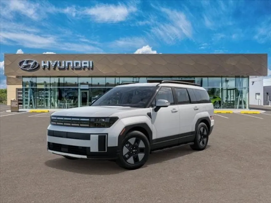 2025 Hyundai Santa Fe SEL photo 1