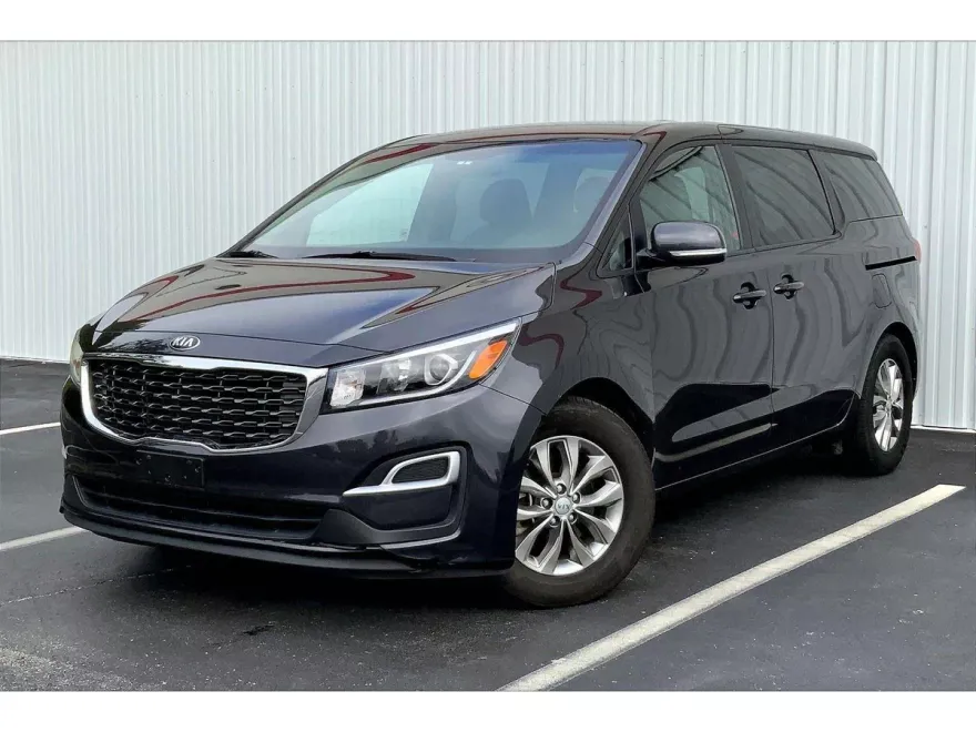 2021 Kia Sedona LX photo 1