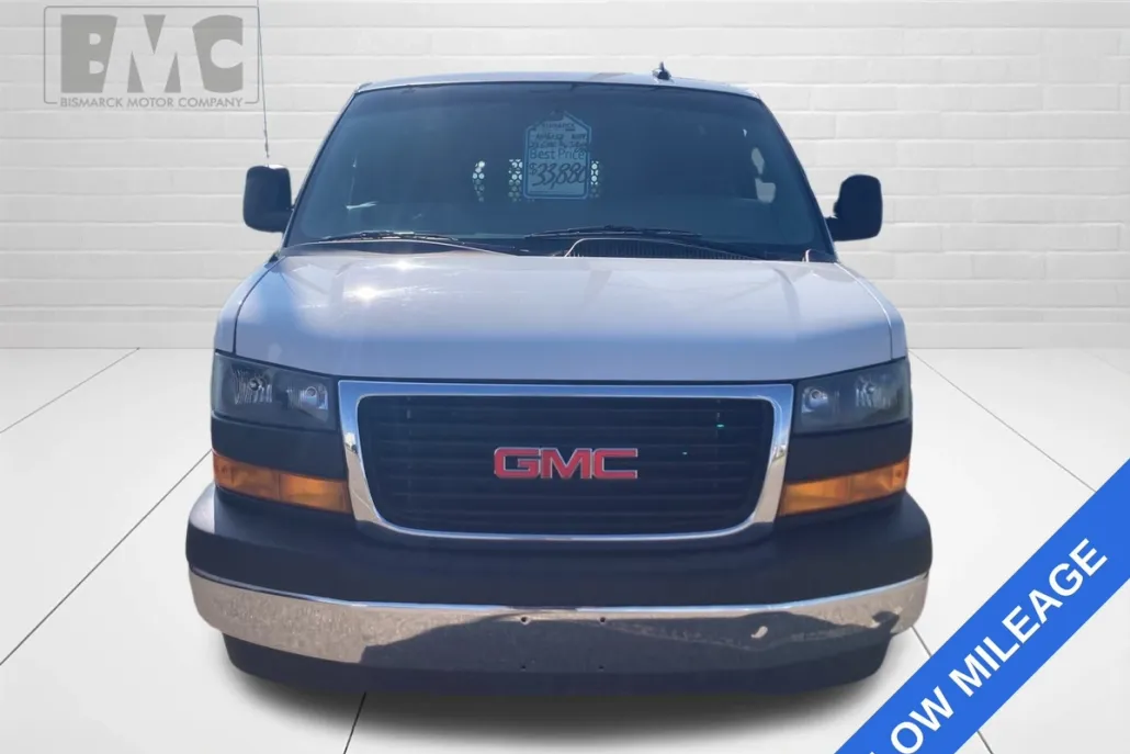2023 Gmc Savana 2500 Cargo photo 1