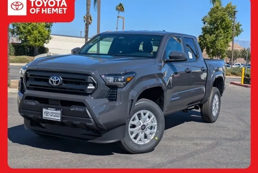 2025 Toyota RAV4 photo 1