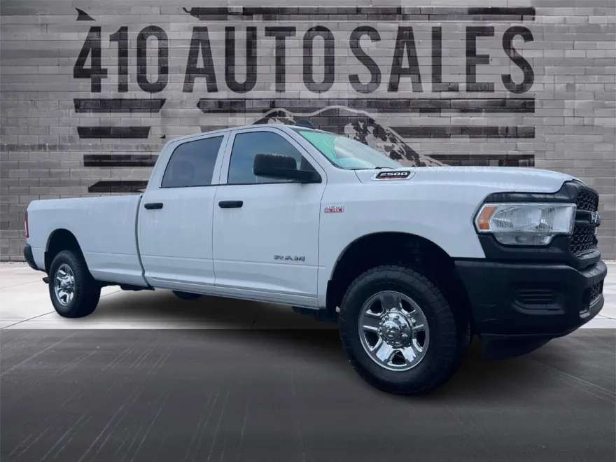 2022 Ram 2500 Tradesman photo 1