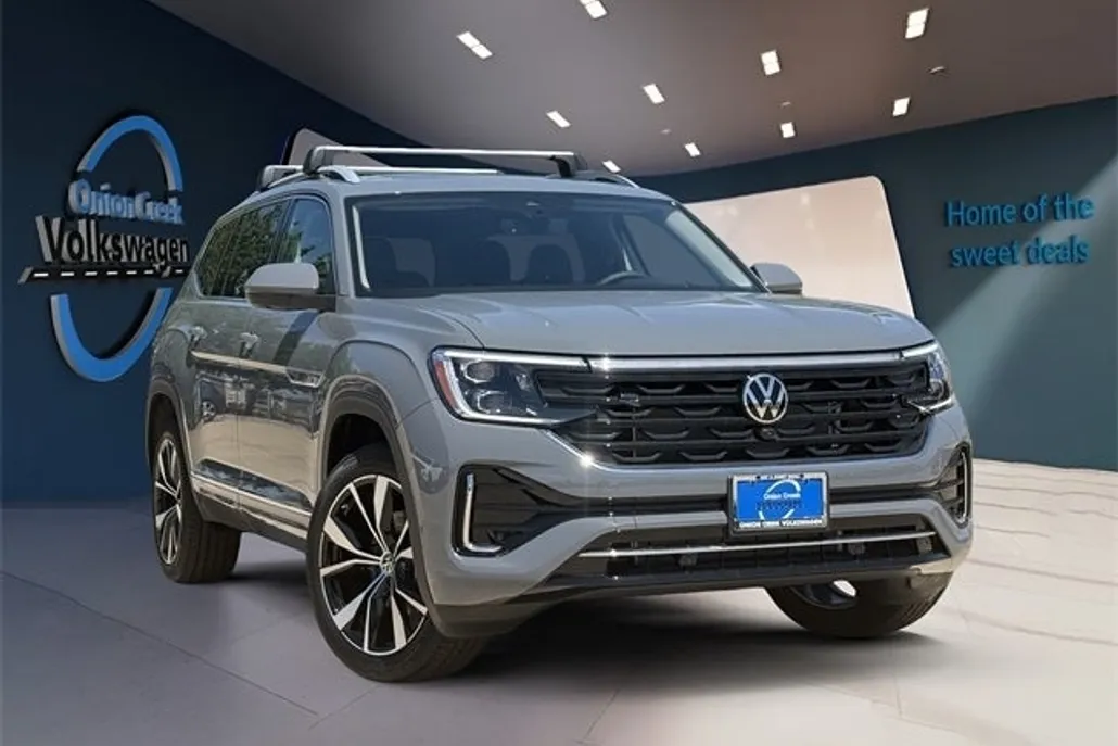 2025 Volkswagen Atlas SEL Premium R-Line photo 1
